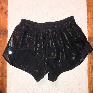 *SOLD* Lululemon Hotty Hot Short II